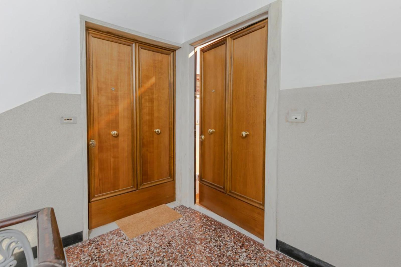 "Casa Picasso" Elegant Studio In The Heart Of Genova Екстериор снимка